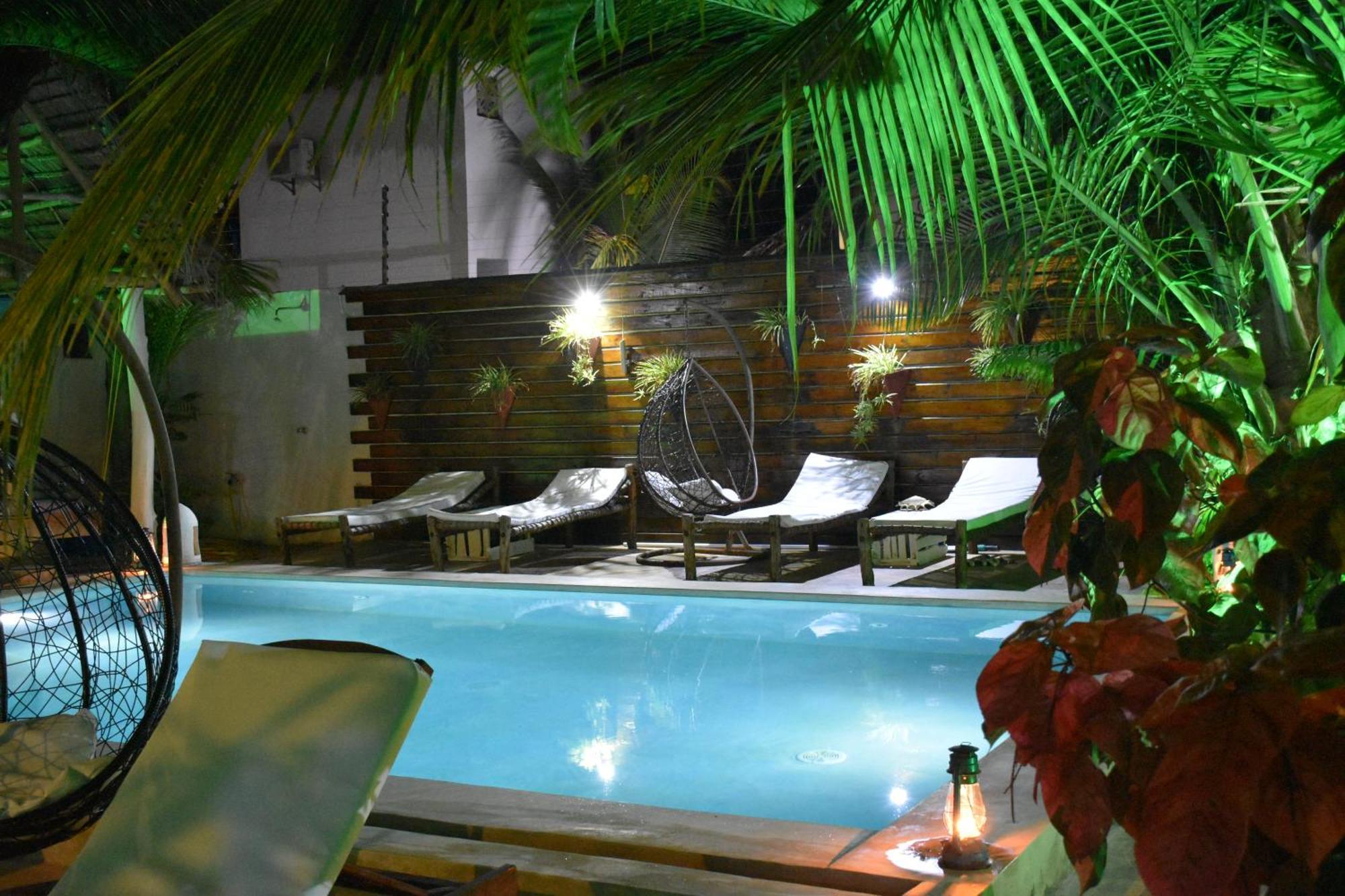 Cezere The Palm Hotel Paje Exterior photo