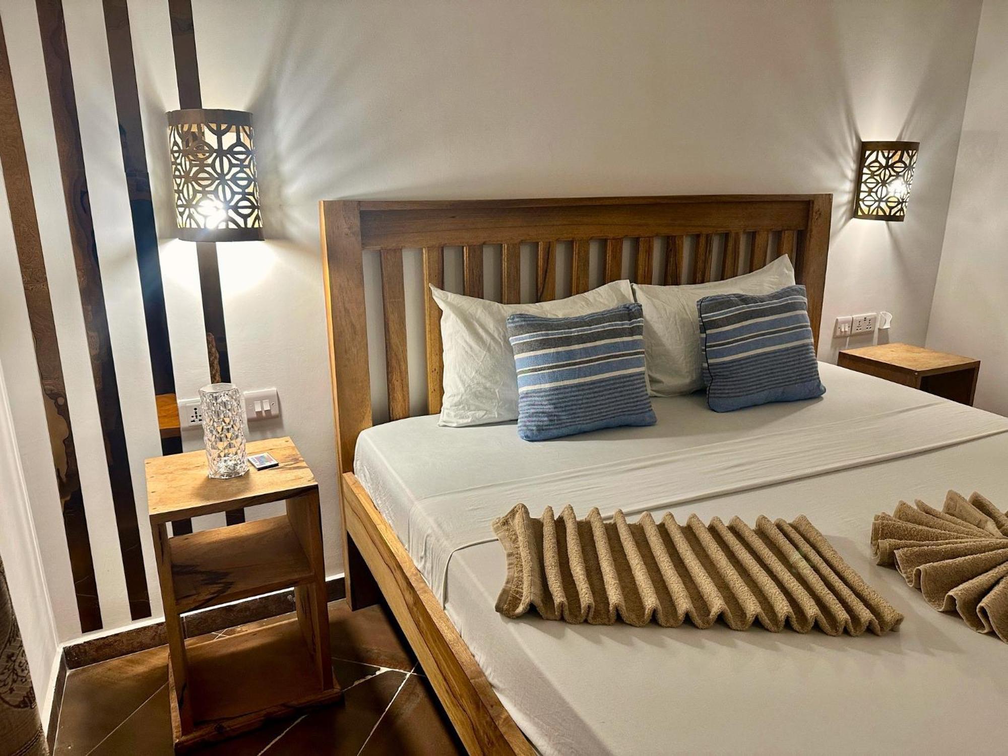 Cezere The Palm Hotel Paje Exterior photo
